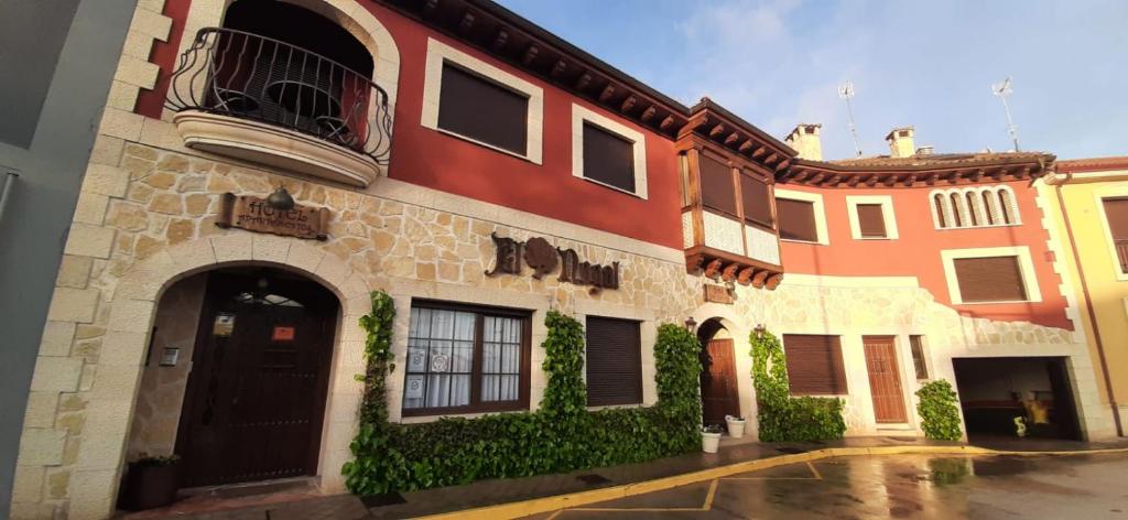 Apartamentos Turísticos y Suites — hotel pet-friendly en Segovia