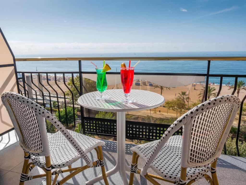 Checkin Garbí — hotel pet-friendly en Blanes
