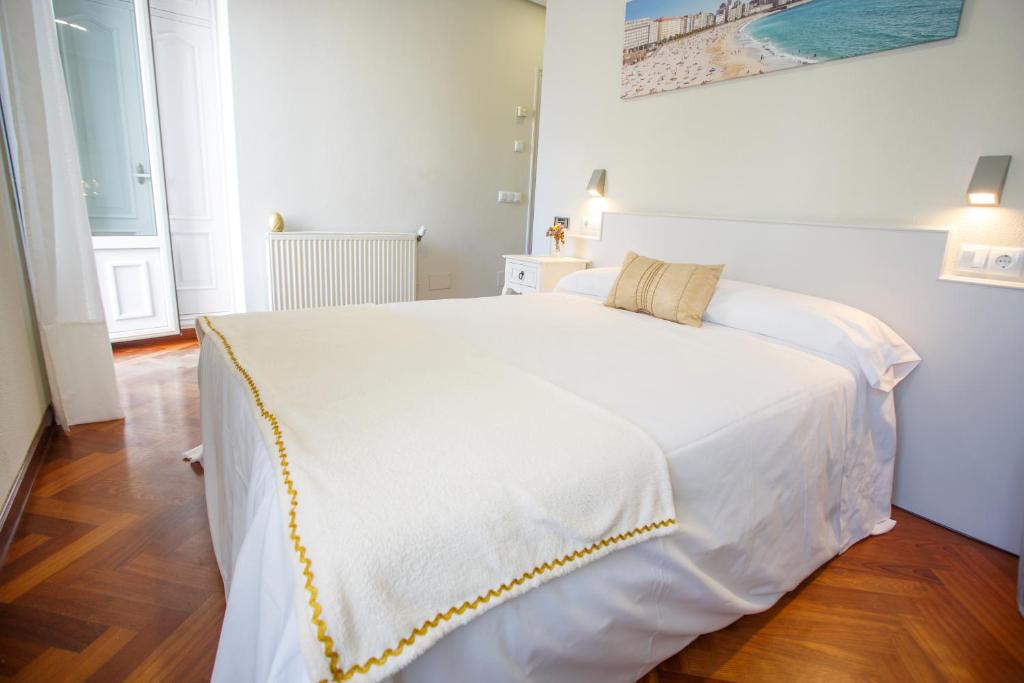 Hostal Costa Coruña — hotel pet-friendly en A Coruña