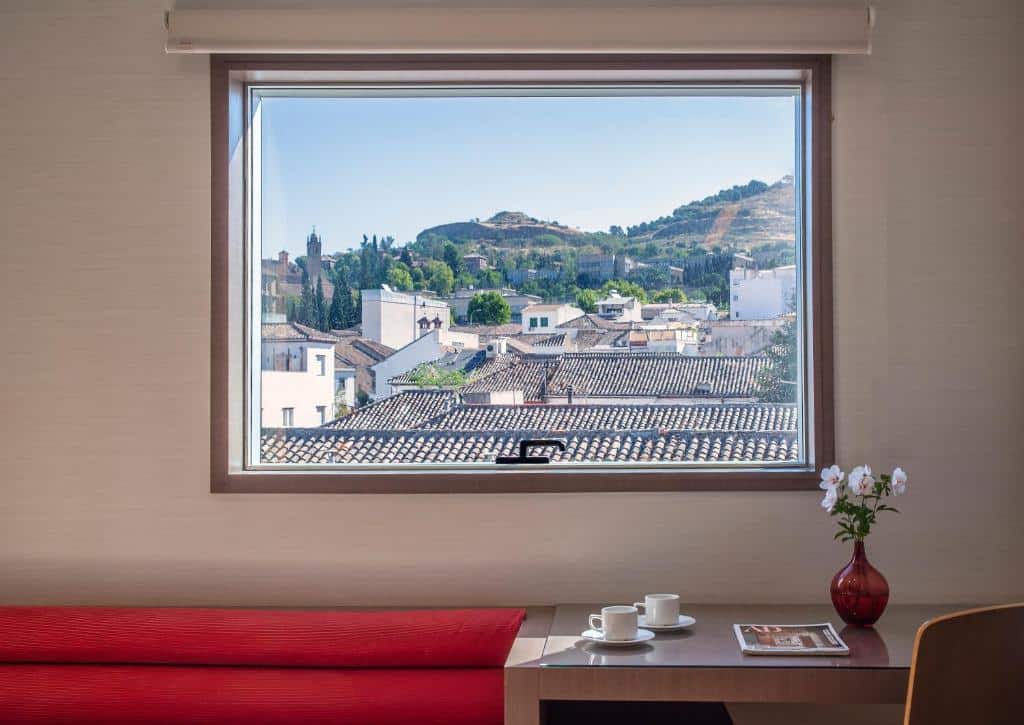 Hotel Granada by Pierre & Vacances — hotel pet-friendly en Granada