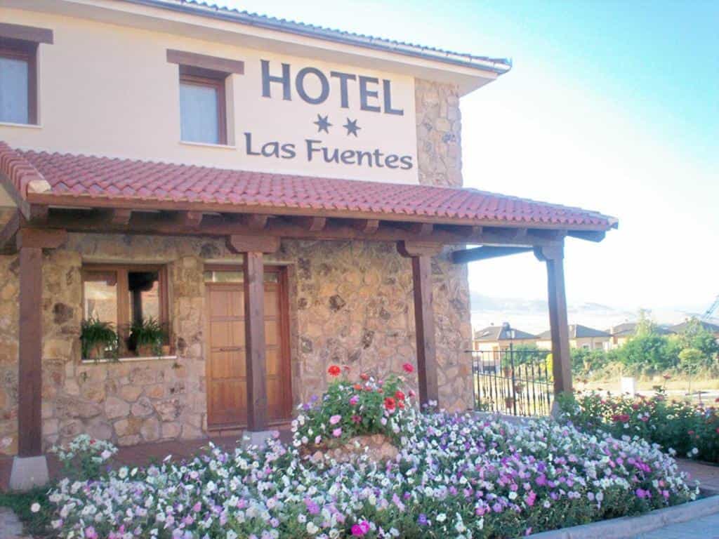 Hotel Las Fuentes — hotel pet-friendly en Segovia