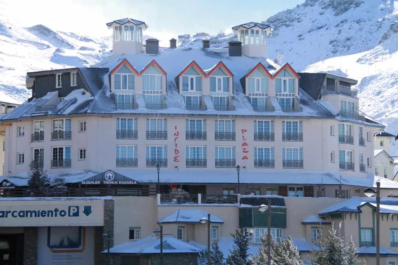 Inside Plaza Sierra Nevada — hotel pet-friendly en Monachil