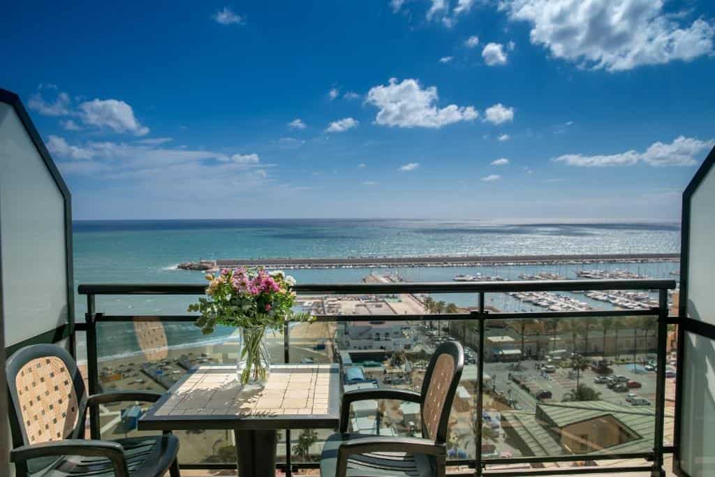 Leonardo Hotel Fuengirola Costa del Sol — hotel pet-friendly en Fuengirola