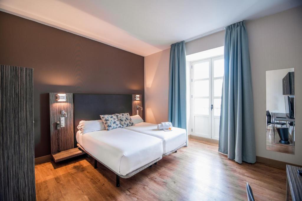 Petit Palace Santa Cruz — hotel pet-friendly en Sevilla