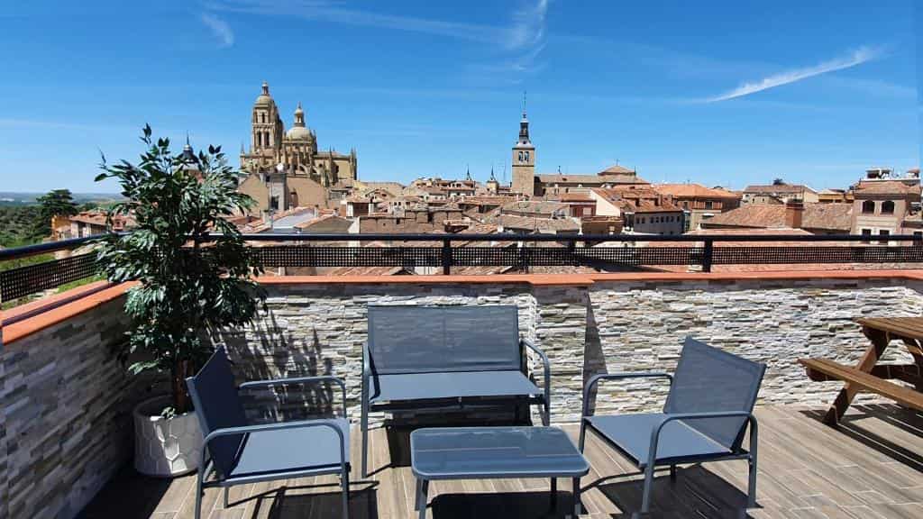 Real Segovia Apartments by Recordis Hotels — hotel pet-friendly en Segovia