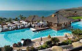Secrets Lanzarote Resort & Spa — hotel pet-friendly en Tías